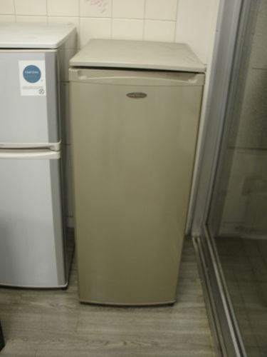【都内２３区送料無料】　日立製１ドア縦型冷凍庫　１１７Lタイプ　ＲＦ－１２Ｆ３　８４００円
