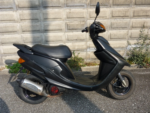 スーパーJOG　ZR  シート新品張り替え　バッテリー新品