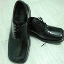 タイで購入したオシャレ靴・通勤用の靴でも大丈夫！３９と記載があり...