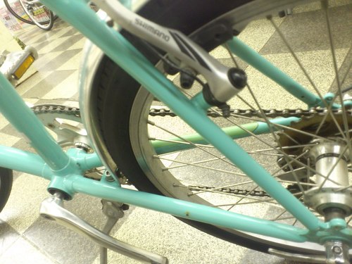 132]ビアンキ メルロー ミニベロ チェレステ タイヤ新品 品川区・目黒