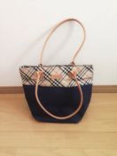 良品　バーバリーブルーレーベル　ショルダーバック