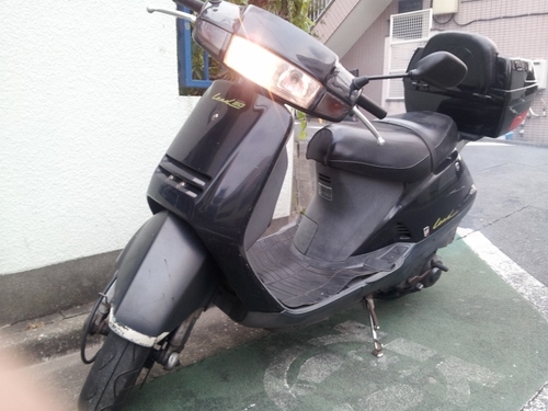 リード９０cc【Lead９０】￥３００００。すぐ乗れます。廃車済み。板橋です。自賠責６月まで付けます。チョイのり！通勤に！