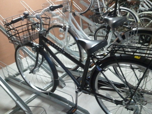 自転車　折りたたみじゃありません！防犯登録つき