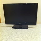 LG　- LED LCD TV 　【2012年度製　; 22 インチ】