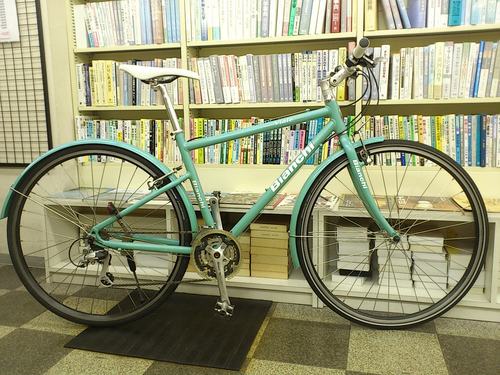 [175]Bianchi　VIALE　ビアンキ　ヴィアーレ　クロスバイク　700×28C　3×8段変速　アルミフレーム　チェレステ　品川区・目黒区・大田区・世田谷区・渋谷区・港区は無料配送