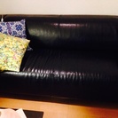 IKEA クリッパン革張りソファ