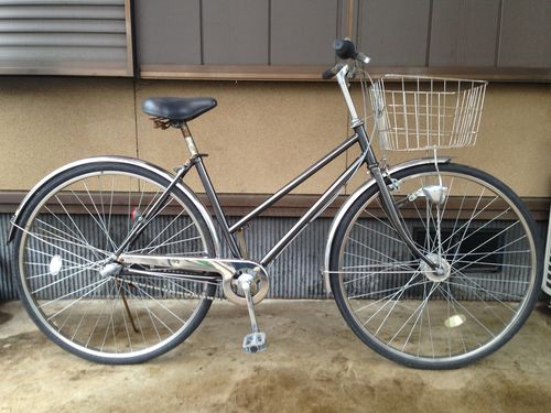 【販売済】【045】みんなの自転車屋　シティサイクル　27型　オートライト　内装３段変速【6800円】