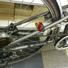 [196]LAND ROVER　ローバー　クロスバイク　700×32C　6段変速　アルミフレーム　Vブレーキ　グレー　品川区・目黒区・大田区・世田谷区・渋谷区・港区は無料配送