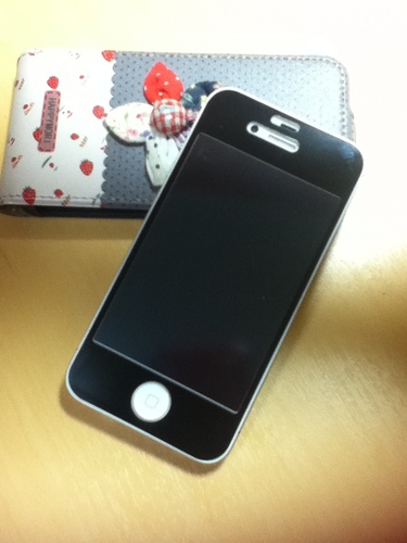 Iphone 4s 32Gb(白)残なし。ネット利用○ bccmw.com