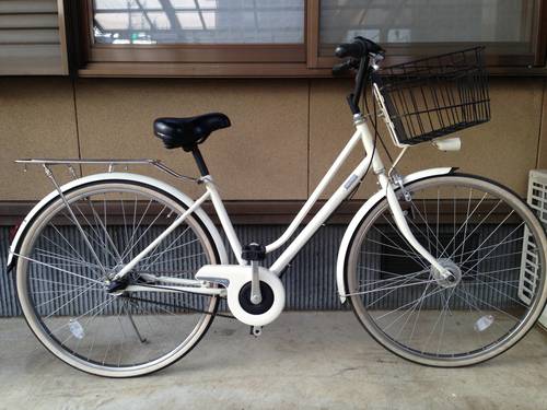【販売済】【062】みんなの自転車屋　シティサイクル　ブリヂストン製ベルトドライブ　26型　オートライト　内装３段【9800円】☆