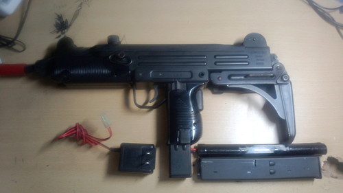 【ジャンク】東京マルイ製UZI