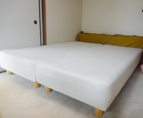 音楽家 急速な 運営 クイーン ベッド シングル 2 つ Legionpost328 Org