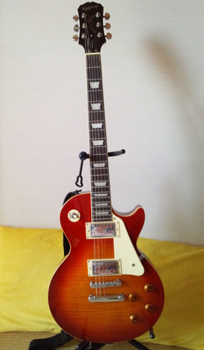 （ありがとうございました）2003年購入　Epiphone　中古美品　付属品もセットで