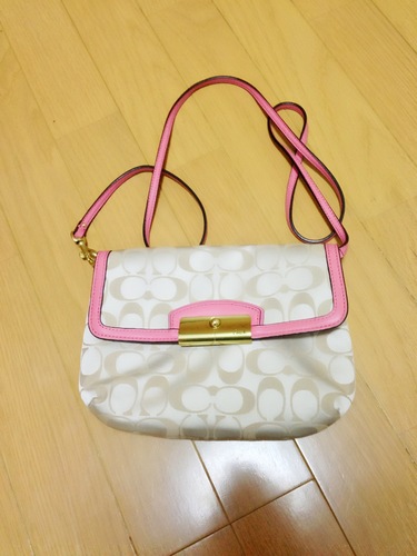 美品 コーチ coach シグネチャーショルダーバッグ
