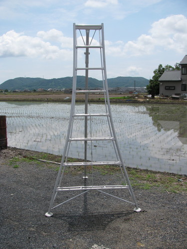 園芸用三脚（脚立）2.5ｍ