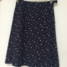 紺×水玉☆綺麗なシルエットのスカート