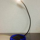 IKEA　ソーラ充電式　デスク　照明