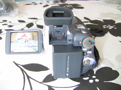 パナソニック NV-GS120K-S 見やすい デジタルビデオカメラ パナソニック NV-GS120K-S 見やすい デジタルビデオカメラ