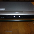 SHARP DV-AC82