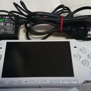 SONY PSP3000ホワイト本体 メモリースティック2GB付き