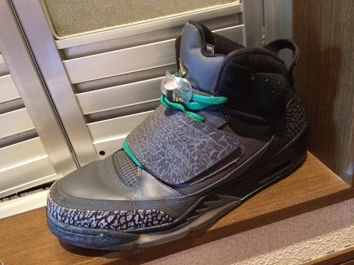 スニーカー jordan sonofmars