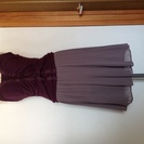 上品な薄紫色プリーツスカート