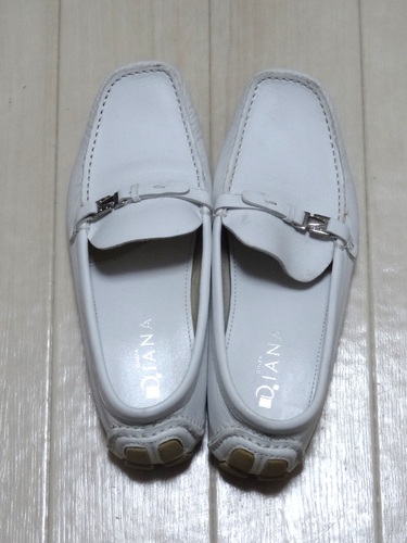 美品diana白ローファー Hitori 川崎の靴 ローファー の中古あげます 譲ります ジモティーで不用品の処分