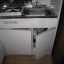 ボックスタイプ、ワンルームマンションや給湯室などに最適な。