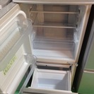 【送料無料】【2012年製】【激安】冷蔵庫　SJ-PD14W-S