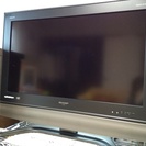 AQUOS32型液晶テレビ