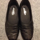 <交渉中>MADE IN JAPAN アルバイトのため買ったお靴です。