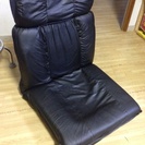 黒い座椅子
