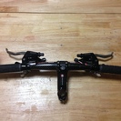 【売れました】フラットバーロード用ハンドルセット