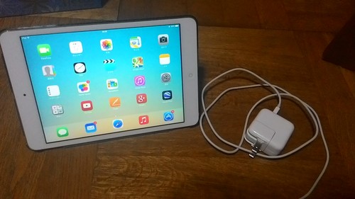 ipad mini2 with retina 中古美品　埼京線　戸田公園駅