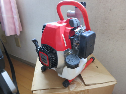 田畑の灌水・散水用　寺田セルプラエンジンポンプEE-25(N)