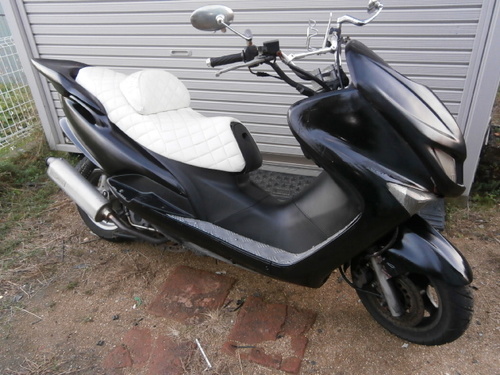 ヤマハ　マジェスティ１２５　キャブ車　中古