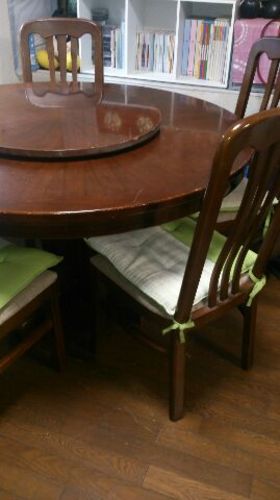 中華テーブル円卓中央に取りはずし可能の回転台つき椅子４脚つき ひとちゃん 近鉄蟹江のテーブル ダイニングテーブル の中古あげます 譲ります ジモティーで不用品の処分