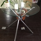 ガラス丸テーブル(直径75cm高さ65cm)