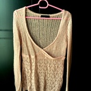 Vero Modaの透け感でかわいいピンクセーター　（値下げ）