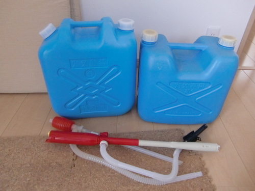 取引中 灯油缶 灯油入れポンプｓｅｔ Naokita 尼崎の季節 空調家電 ストーブ の中古あげます 譲ります ジモティーで不用品の処分