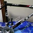 カッコイイ!![FELT]の中古ロードバイクです。