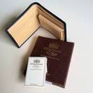 《新品未使用》ホワイトハウスコックス二つ折り財布　ネイビー×ベージュ