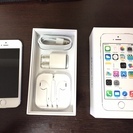 SB iPhone5S 32GB ホワイト 譲ります。