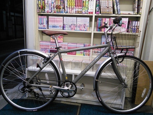 [959]LOUIS GARNEAU ルイガノ　TR3　クロスバイク　700×28c　7段変速　アルミフレーム　Vブレーキ　前カゴ付き　グレー