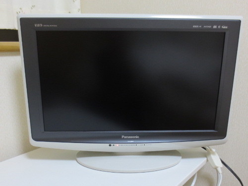 Panasonic 薄型液晶テレビ　（2009年製）