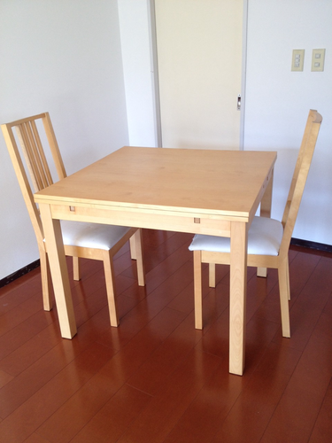 SOLD: IKEA ダイニングテーブル＆チェアセット