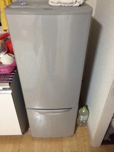 冷蔵庫　１６５リットル　きれいです。
