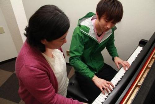 ピアノ弾き歌い シンガーソングライター 保育士 音楽教諭 アニソン 趣味で楽しみたい方 S S School 渋谷の音楽の生徒募集 教室 スクールの広告掲示板 ジモティー