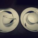 【交渉中】GIVENCHY のペアカップと皿のセット