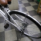 [1164]ブリヂストン　ビレッタ　シティサイクル　27インチ　6段変速　ホワイトフラッシュ2LEDオートライト　時計一体型ハンドルポスト　BAA自転車安全基準適合　状態良好　ホワイト